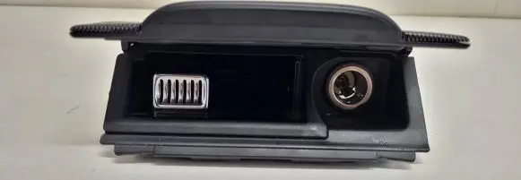 Ashtray (front)