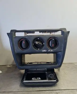 Mercedes-Benz 190 W201 Climate control unit 2016830275