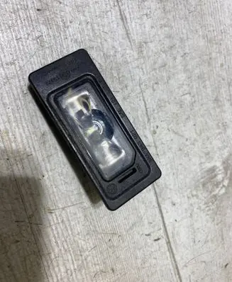 Audi A3 S3 8V Number plate light 5na943021