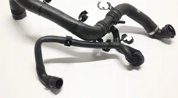Land Rover Range Rover L405 Engine coolant pipe/hose CPLA8286DB
