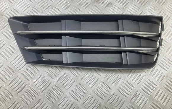 Audi A4 S4 B9 Front bumper lower grill 8W0807682R