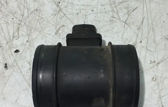 Suzuki Swift I Mass air flow meter F00C2G8003