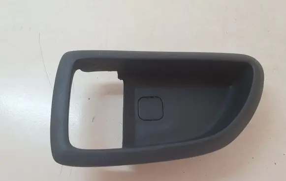 KIA Sorento Other front door trim element 826123E000