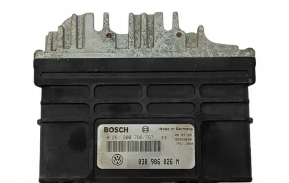 Volkswagen Polo II 86C 2F Engine control unit/module 030906026M