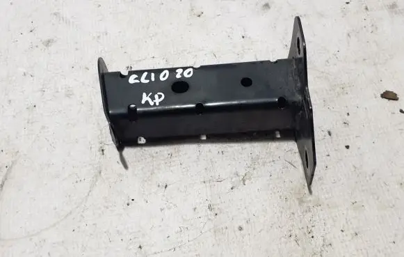 Renault Clio V Front bumper shock/impact absorber 561118579R