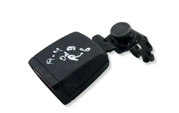 Audi A4 S4 B9 Rear seatbelt buckle 