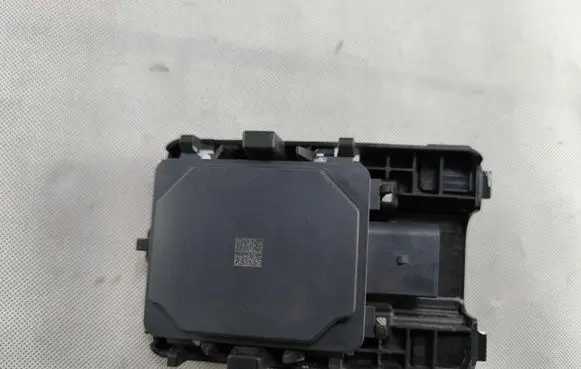 BMW 2 Active Tourer U06 Distronic sensor radar 5A80820