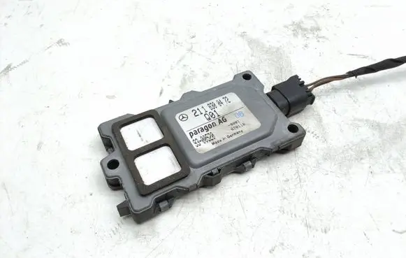 Mercedes-Benz CLK A209 C209 Air quality sensor 2118300472