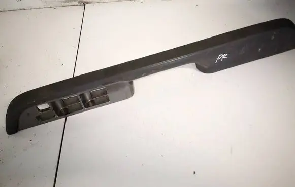Nissan X-Trail T30 Front door window switch trim 30949eq300