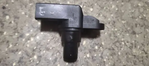 Camshaft position sensor