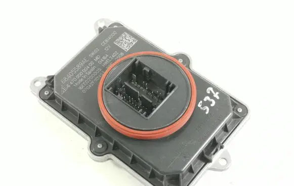 Jeep Grand Cherokee WL Light module LCM 68405589AE