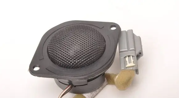 Volvo C70 Front door speaker 30679339