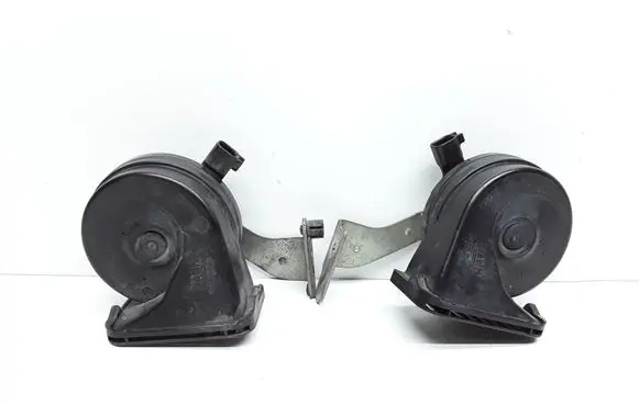 Volvo S90, V90 Horn signal 31662951 31662952