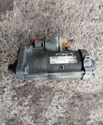 Volvo V60 Starter motor 30659576