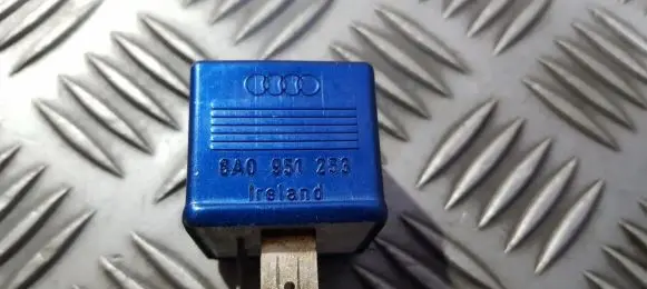 Audi A3 S3 8L Other relay 8a0951253 899587