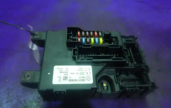 Fiat Punto (199) Fuse box set 00517187860