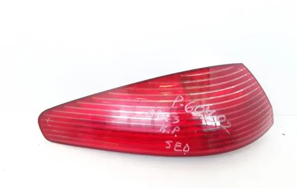 Peugeot 607 Rear/tail lights