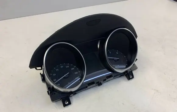 Jaguar XE Speedometer (instrument cluster) hx7310849be