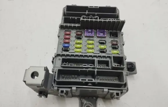Honda Accord Fuse module TLOE213EC