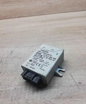 BMW 5 E39 Immobilizer control unit/module 6905668 05393244