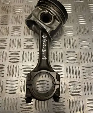 Jeep Grand Cherokee (WJ) Piston with connecting rod