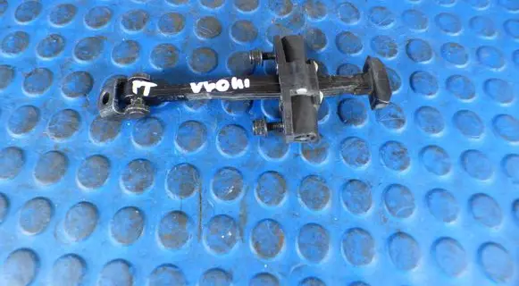 Volvo V60 Rear door check strap stopper 31479060