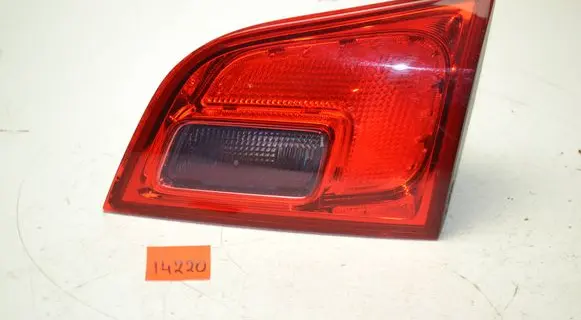Opel Astra J Tailgate rear/tail lights 13282247