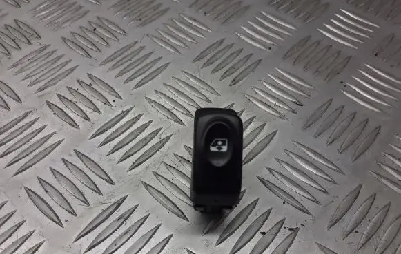 Renault Thalia I Quarter vent window switch 429998K