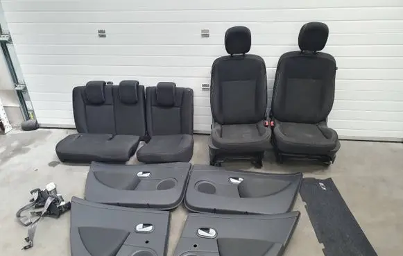 Renault Clio III Seat and door cards trim set 