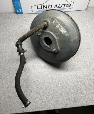 BMW 5 E39 Brake booster 1163516