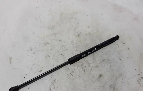 Volvo S60 Front bonnet/hood damper/strut 32318590