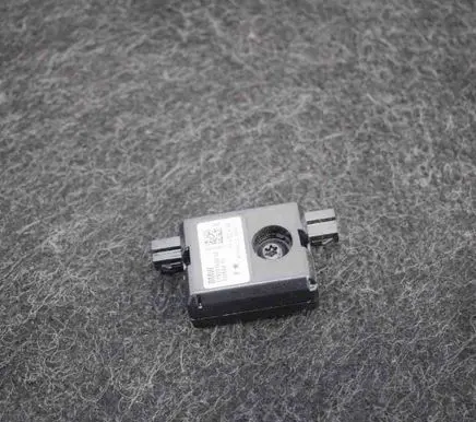 BMW 2 F22 F23 Aerial antenna amplifier 9231466