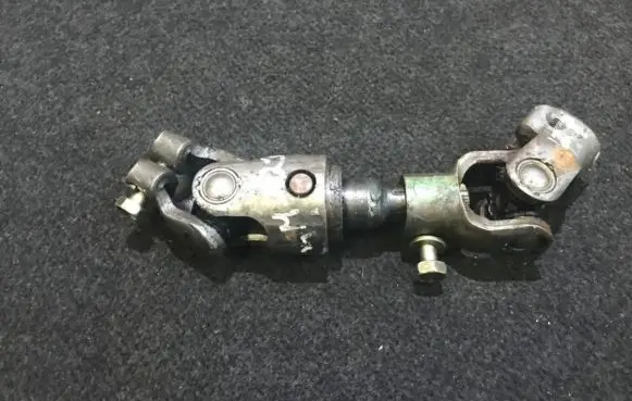 Mazda 121 Steering column universal joint