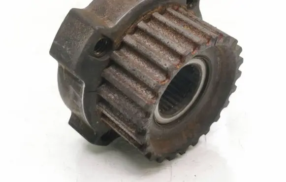 Volvo XC70 Crankshaft gear 30777171 E6W7A