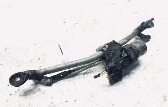 Opel Astra H Front wiper linkage and motor