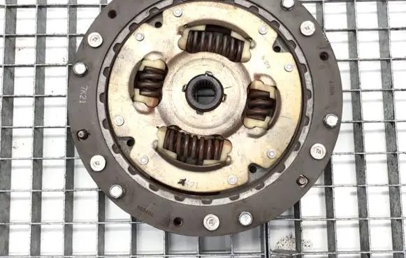 Toyota Prius (XW20) Clutch set kit 