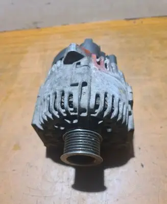 Renault Scenic II - Grand scenic II Generator/alternator 8200667610 2543563A TG11C065