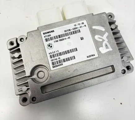 BMW 3 E90 E91 Transfer box differential control unit 7552614 27607607980 7607980