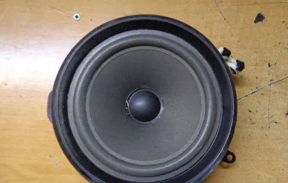 Audi A4 S4 B6 8E 8H Front door speaker 2752507175