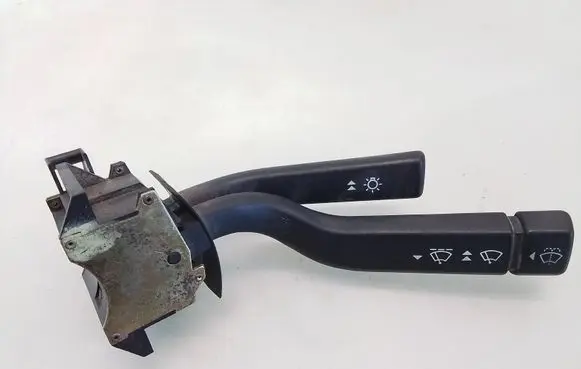 Hyundai Lantra II Wiper control stalk B5177