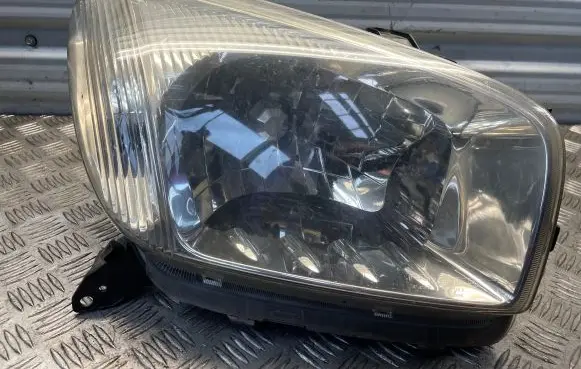 Toyota RAV 4 (XA20) Headlight/headlamp 12V6055W 12V60755W 9803