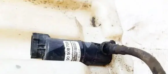 Saab 9-5 Headlight washer pump 90508709 19222