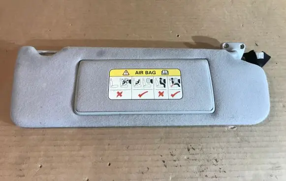 Jaguar XJ X308 Sun visor