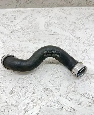 Mercedes-Benz C W204 Engine coolant pipe/hose A2045011682