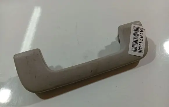 Audi A6 S6 C6 4F Front interior roof grab handle 8P0857607C