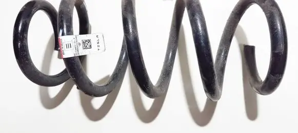 Tesla Model 3 Rear coil spring 104447201E (P)1044472-01-E
