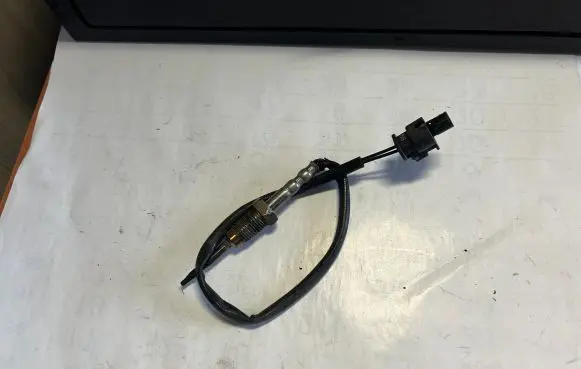 Exhaust gas temperature sensor