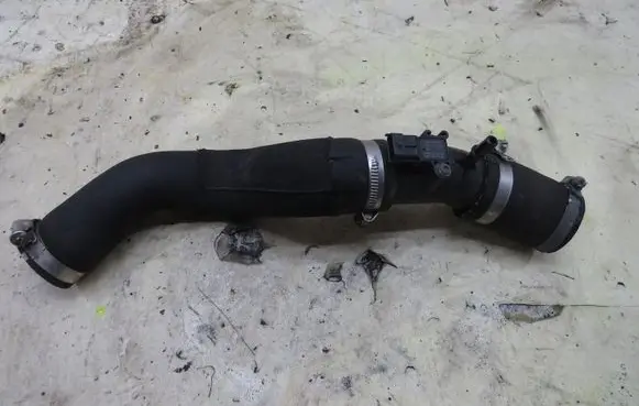 Ford Fiesta Air intake hose/pipe GMAUTO4574097