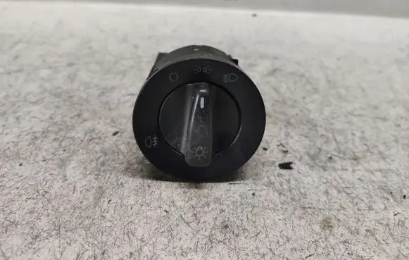 Volkswagen Transporter - Caravelle T5 Light switch