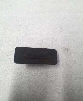Renault Megane IV Tailgate opening switch 906069264R